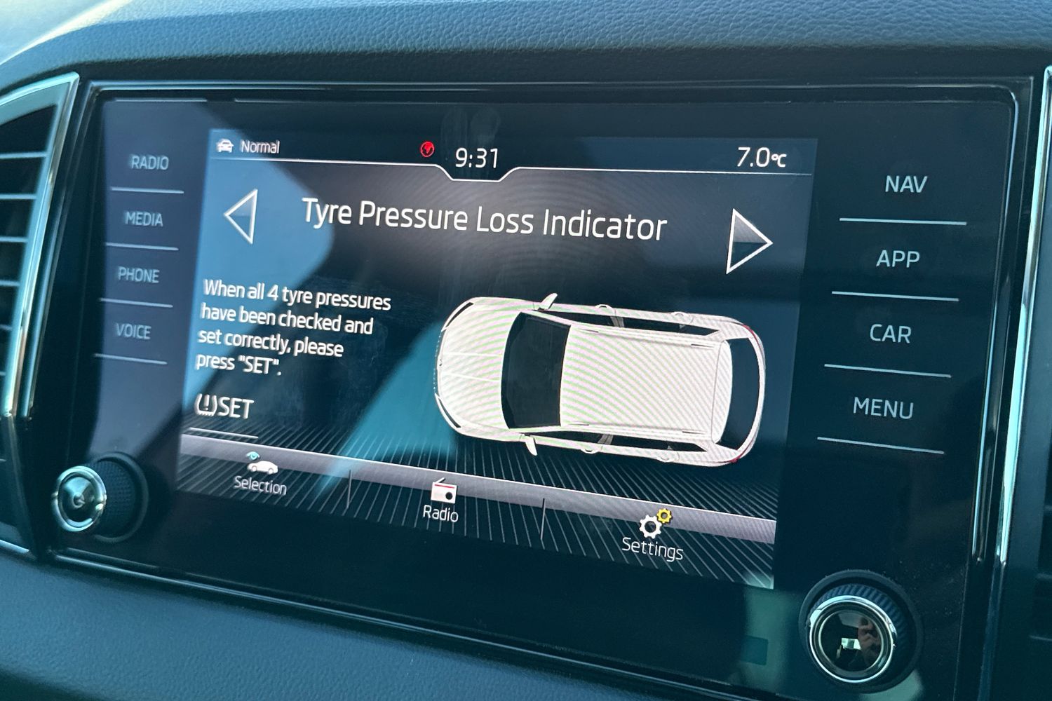 Used Skoda Karoq 2018 for sale - 76697722: Photo 53