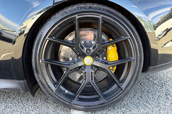 Used Porsche Taycan 2022 for sale - 76102133: Photo 11