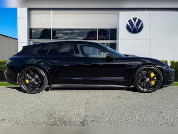 Used Porsche Taycan 2022 for sale - 76102133: Photo 3