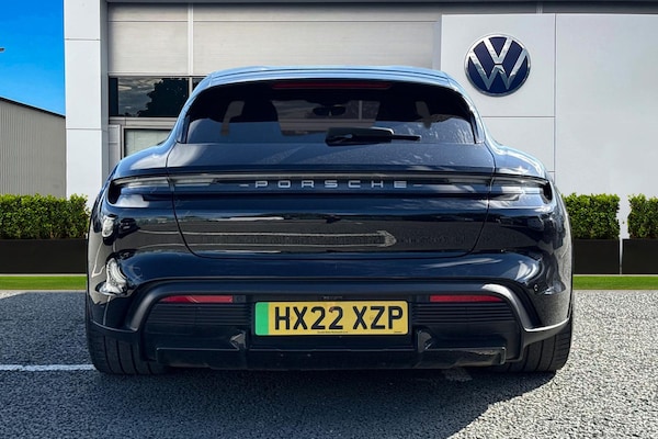 Used Porsche Taycan 2022 for sale - 76102133: Photo 4