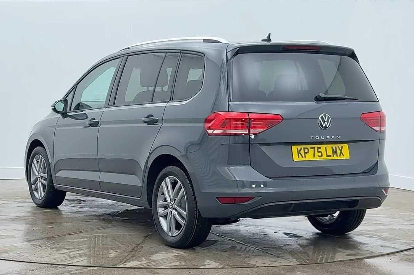 Used Volkswagen Touran 2025 for sale - 77520226: Photo 3