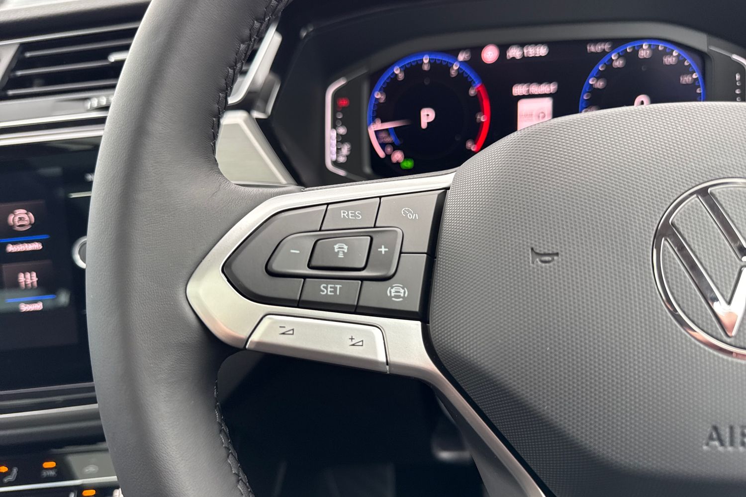 Used Volkswagen Touran 2025 for sale - 77520226: Photo 48