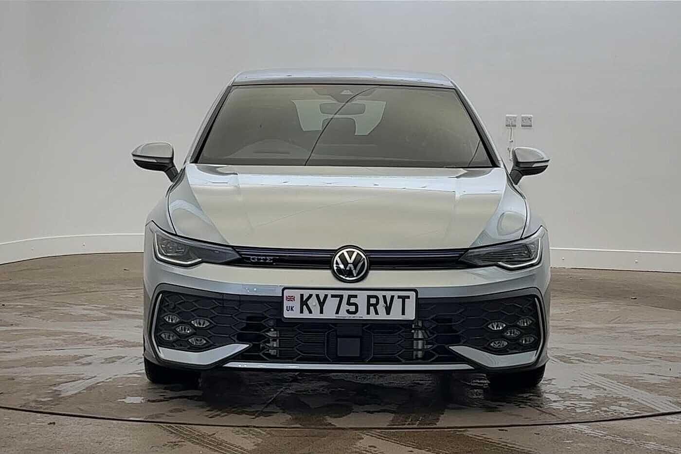 Used Volkswagen Golf 2025 for sale - 76739423: Photo 8