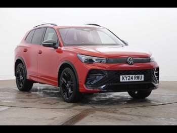 2024 - R-Line Launch Edition 1.5 TSI 150PS DSG Ã¢ ­ Tow Bar, HD Matrix Lights, Dy 5-Door