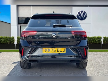 Used Volkswagen T-Roc 2025 for sale - 78466583: Photo