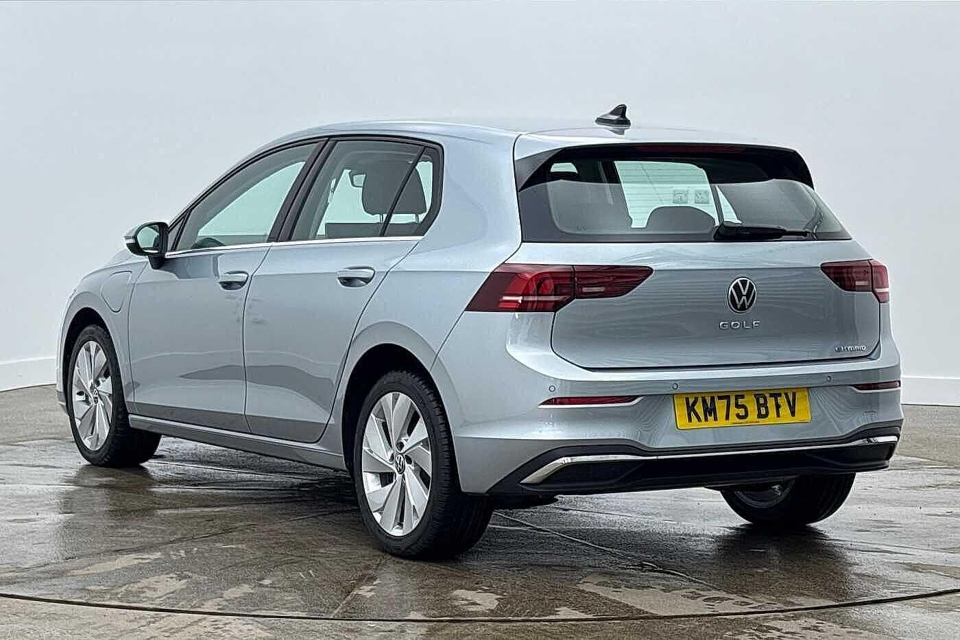 Used Volkswagen Golf 2025 for sale - 78043454: Photo 3