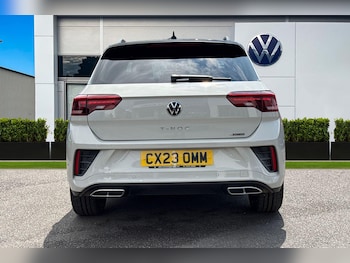 Used Volkswagen T-Roc 2023 for sale - 75626286: Photo