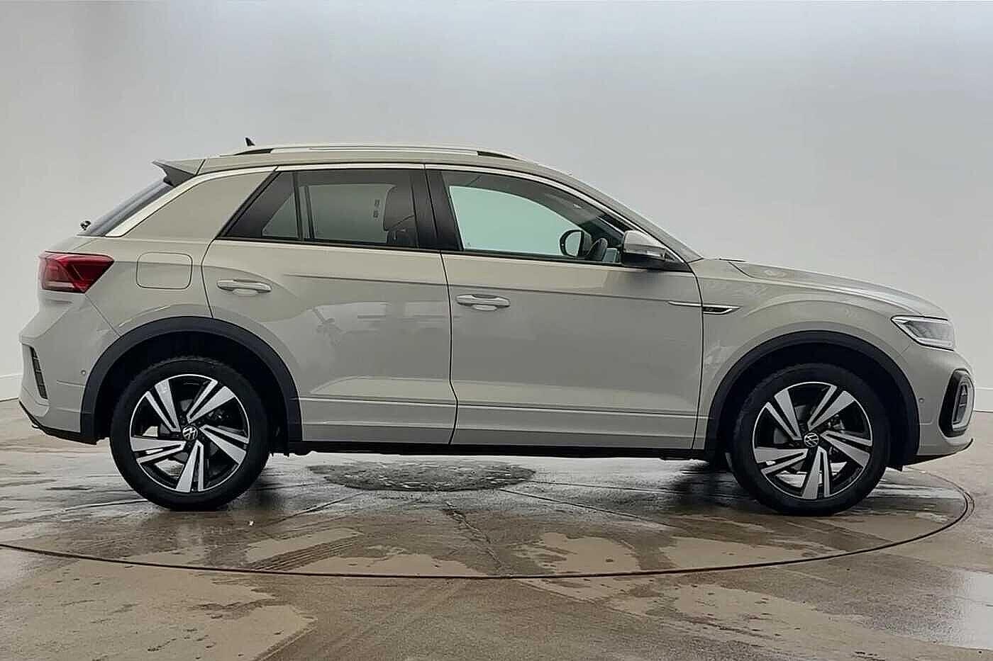 Used Volkswagen T-Roc 2025 for sale - 77593462: Photo 4