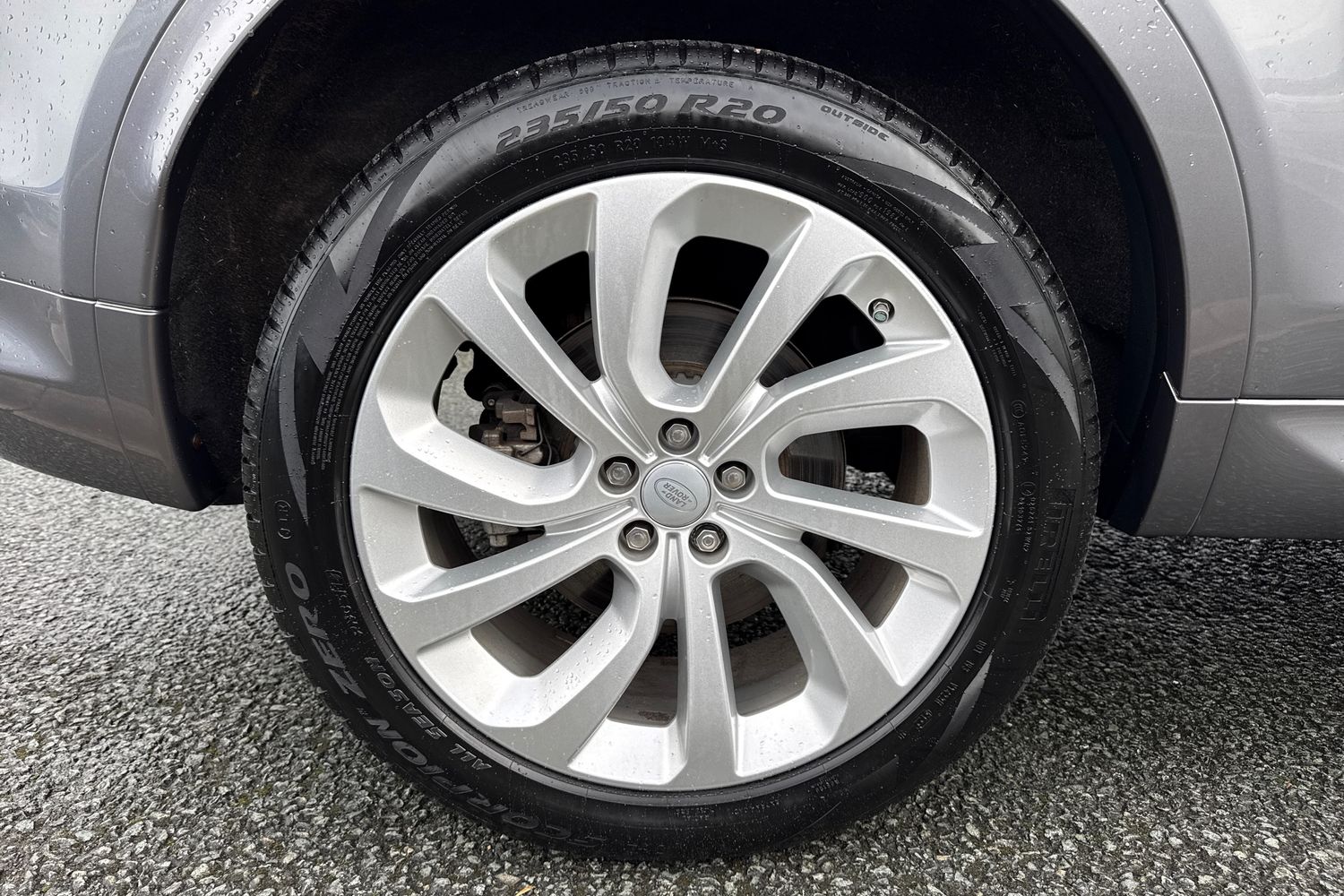 Used Land Rover Discovery Sport 2020 for sale - 77642112: Photo 11