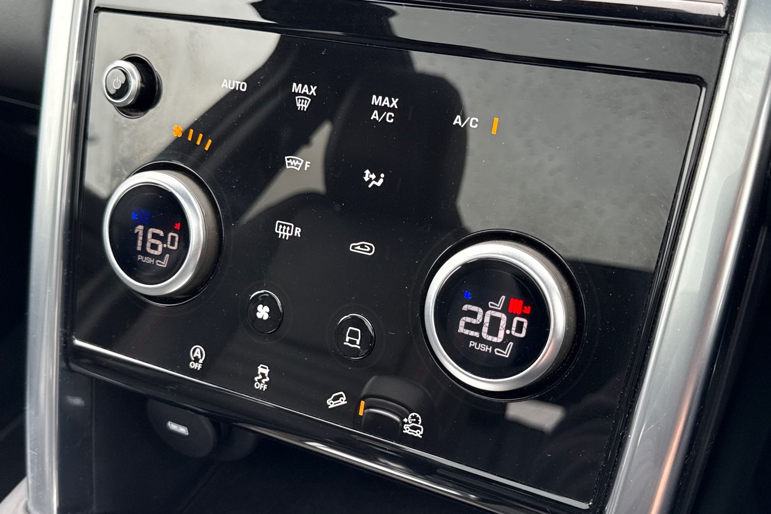 Used Land Rover Discovery Sport 2020 for sale - 77642112: Photo 22