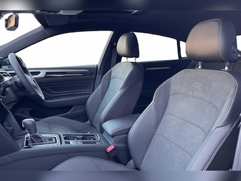 Used Volkswagen Arteon 2024 for sale - 77593630: Photo