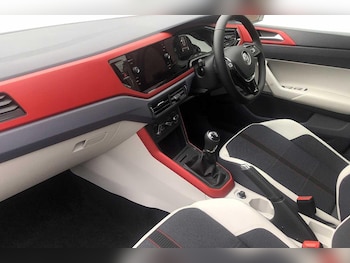 Used Volkswagen Polo 2020 for sale - 76115053: Photo 2