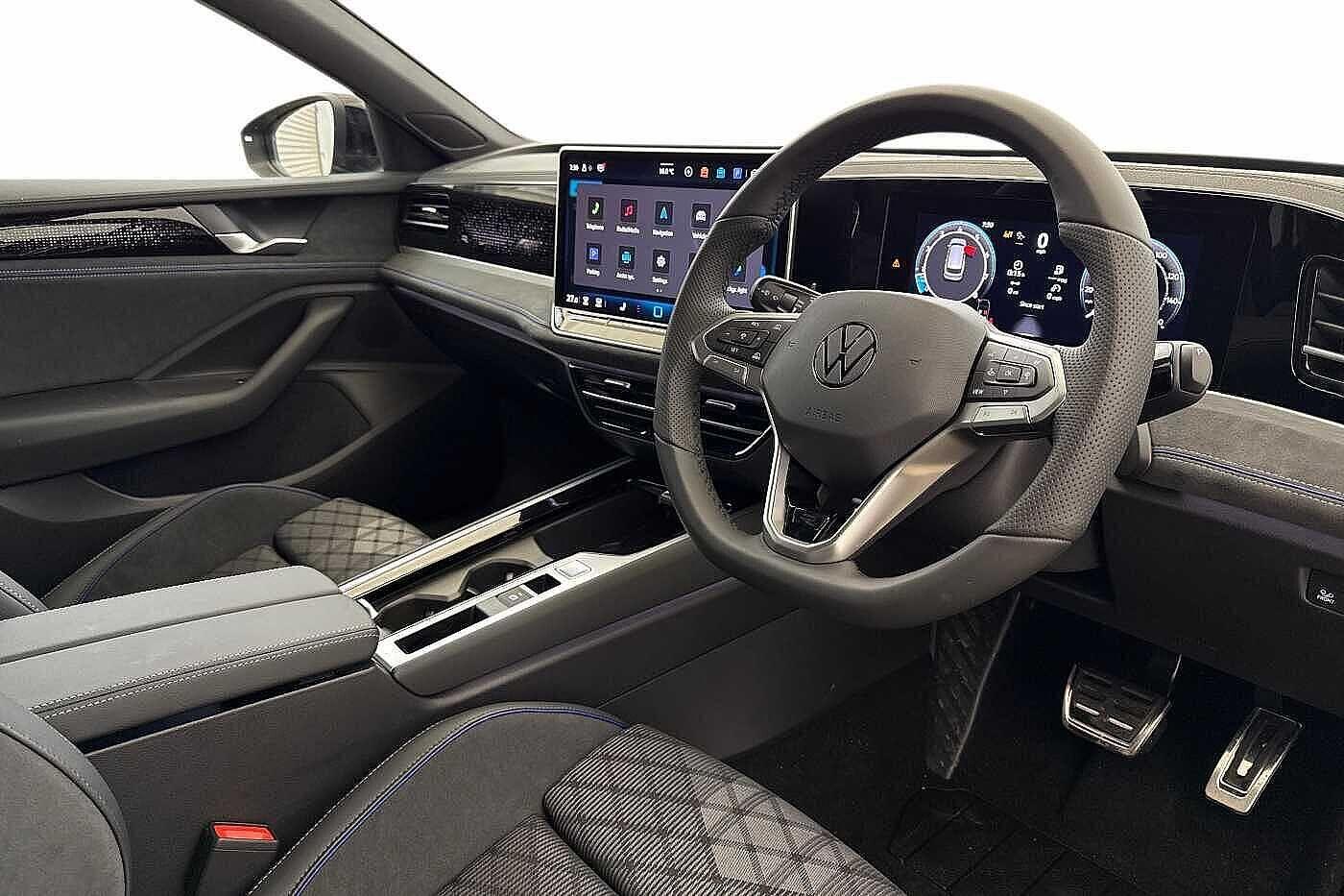 Used Volkswagen Passat 2025 for sale - 77152653: Photo 7