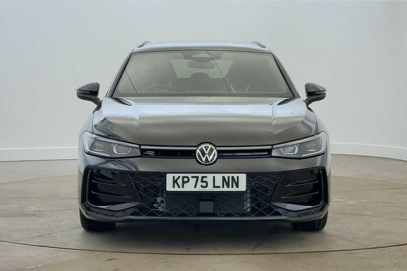 Used Volkswagen Passat 2025 for sale - 77152653: Photo 8