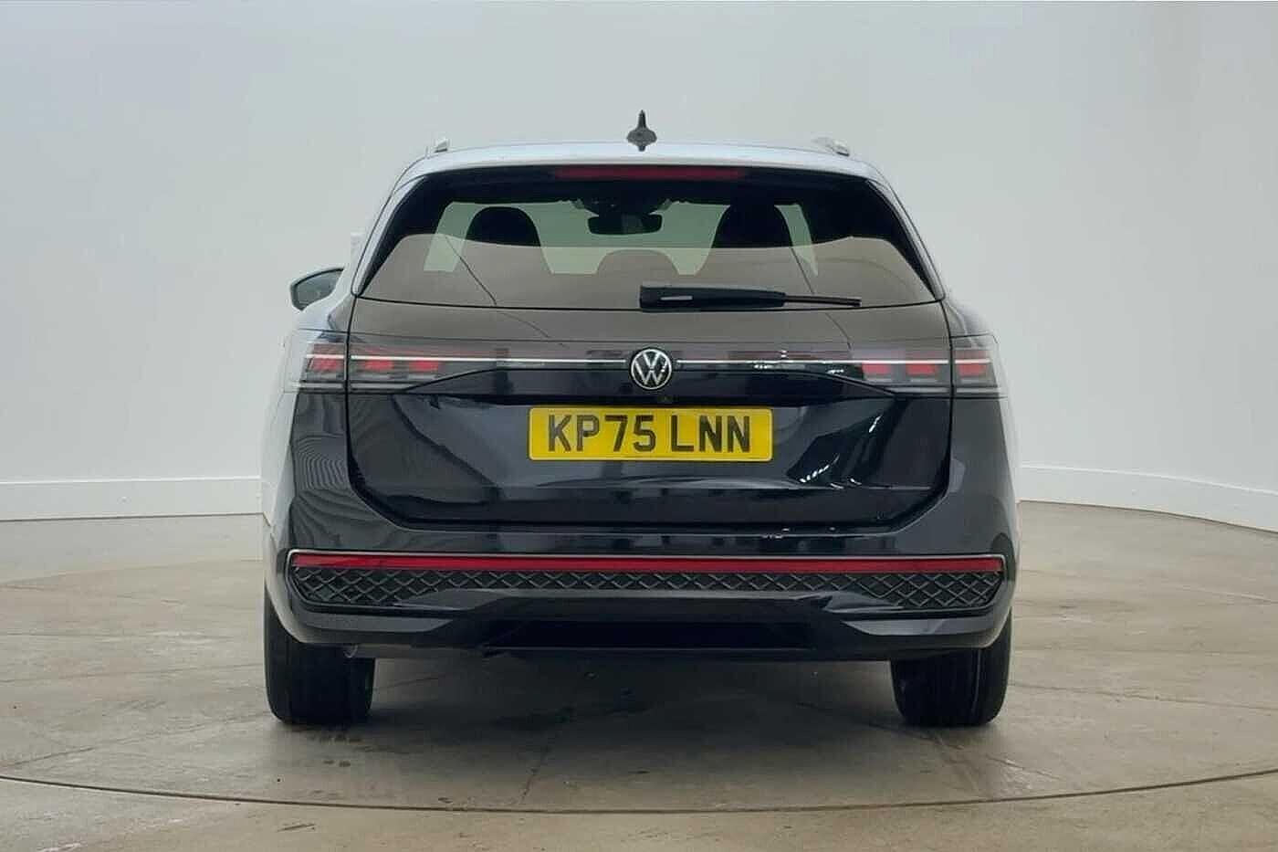 Used Volkswagen Passat 2025 for sale - 77152653: Photo 9