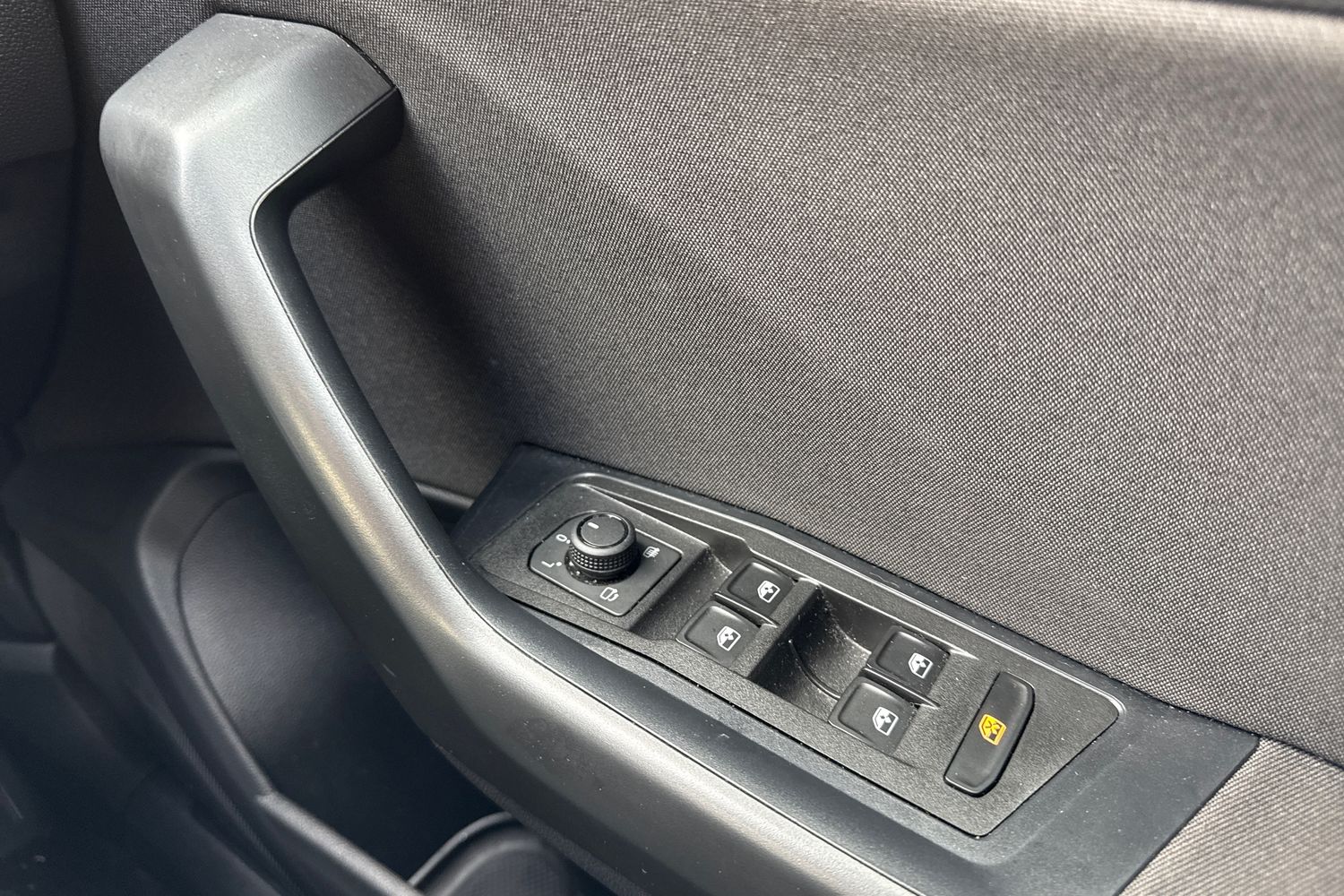 Used Volkswagen T-Roc 2025 for sale - 77805137: Photo 21