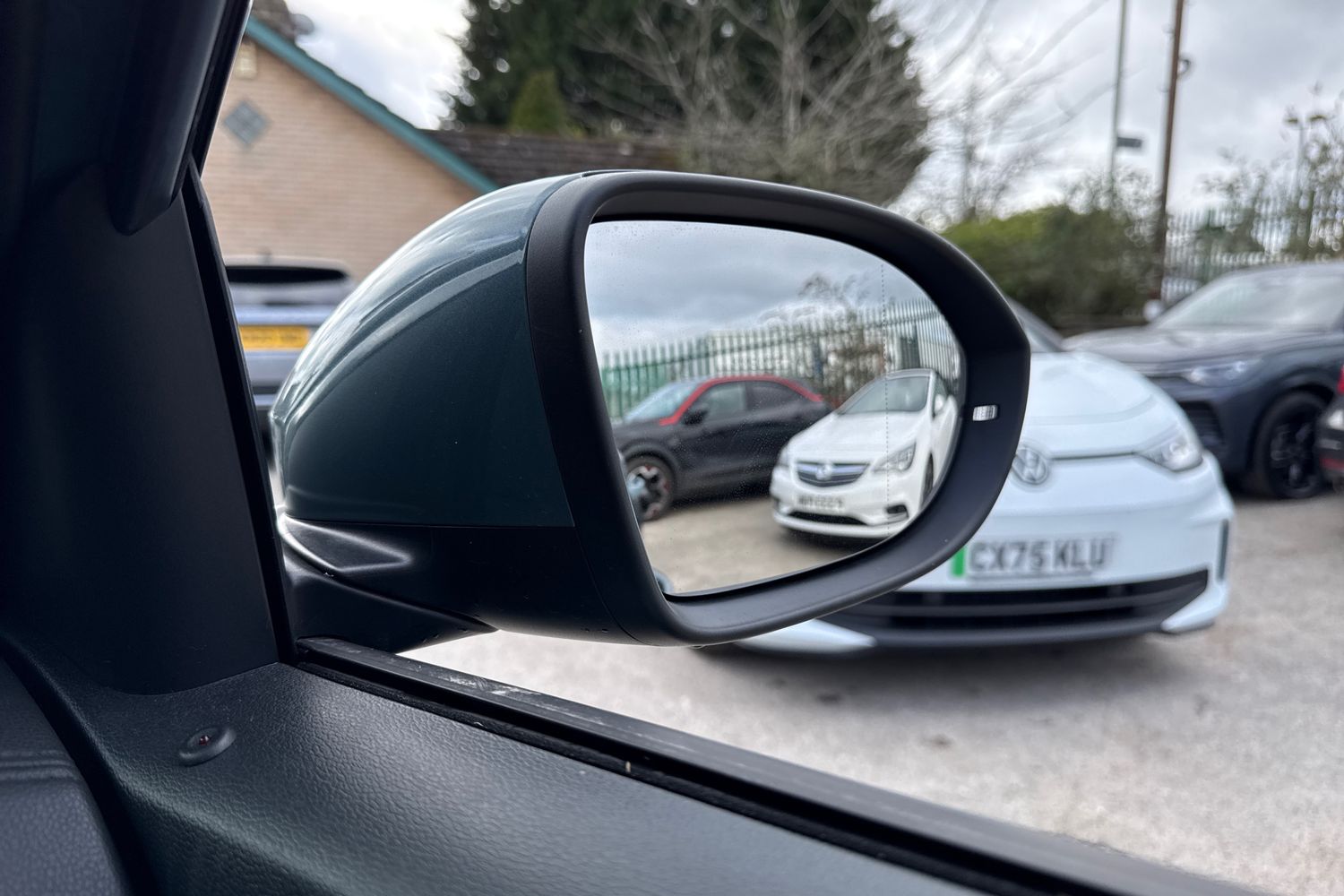 Used Volkswagen T-Roc 2025 for sale - 77805137: Photo 38