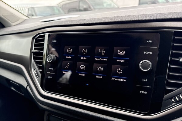 Used Volkswagen T-Roc 2019 for sale - 76143753: Photo 12