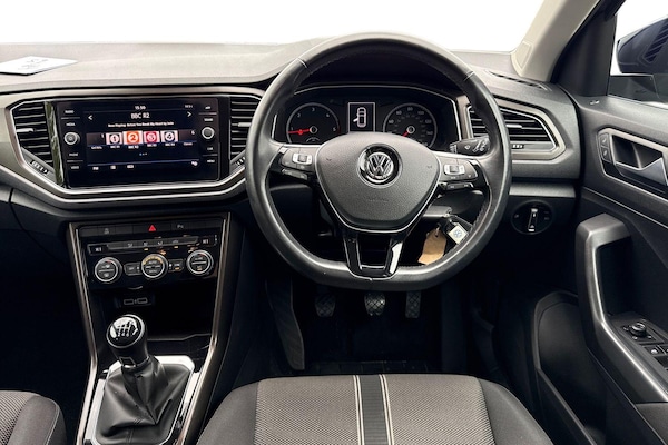 Used Volkswagen T-Roc 2019 for sale - 76143753: Photo 13