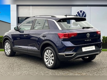 Used Volkswagen T-Roc 2019 for sale - 76143753: Photo 2