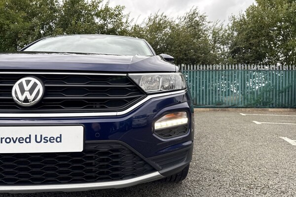 Used Volkswagen T-Roc 2019 for sale - 76143753: Photo 30