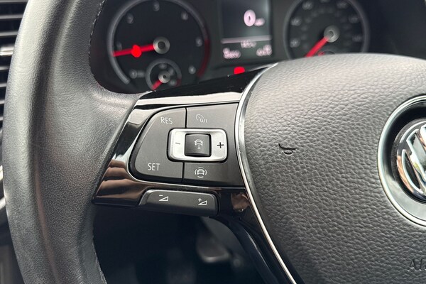 Used Volkswagen T-Roc 2019 for sale - 76143753: Photo 34