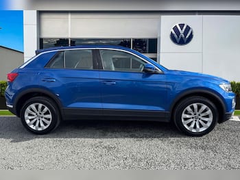 Used Volkswagen T-Roc 2020 for sale - 79854300: Photo
