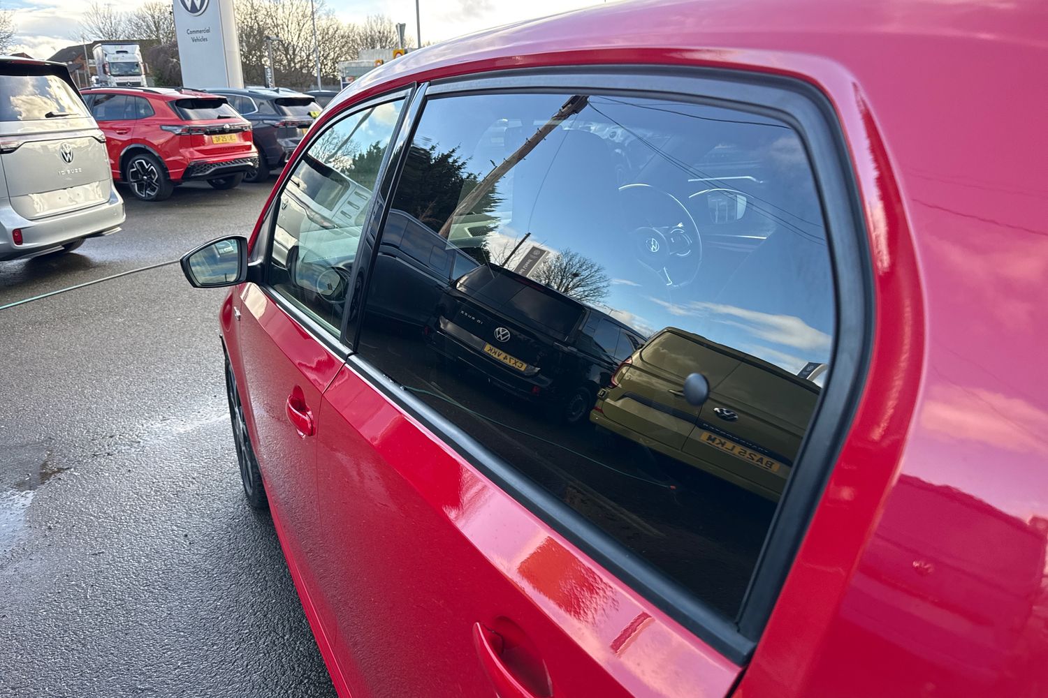 Used Volkswagen up! 2018 for sale - 77577613: Photo 32