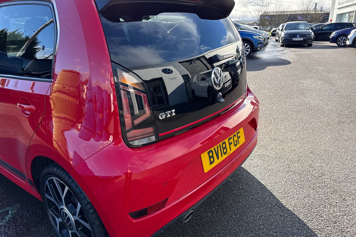 Used Volkswagen up! 2018 for sale - 77577613: Photo 8