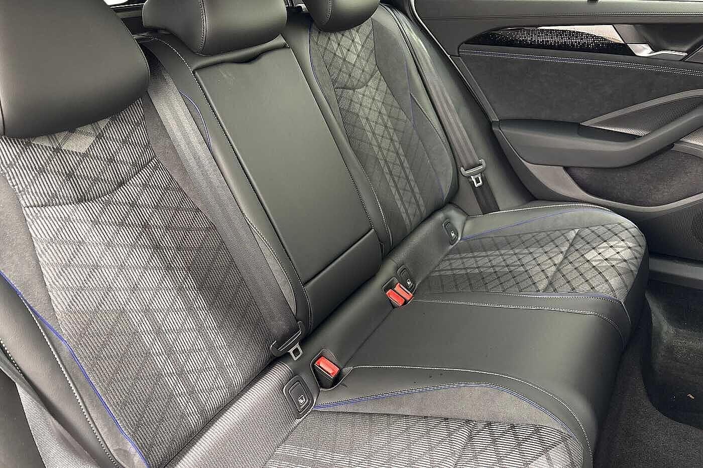 Used Volkswagen Passat 2025 for sale - 76884009: Photo 10