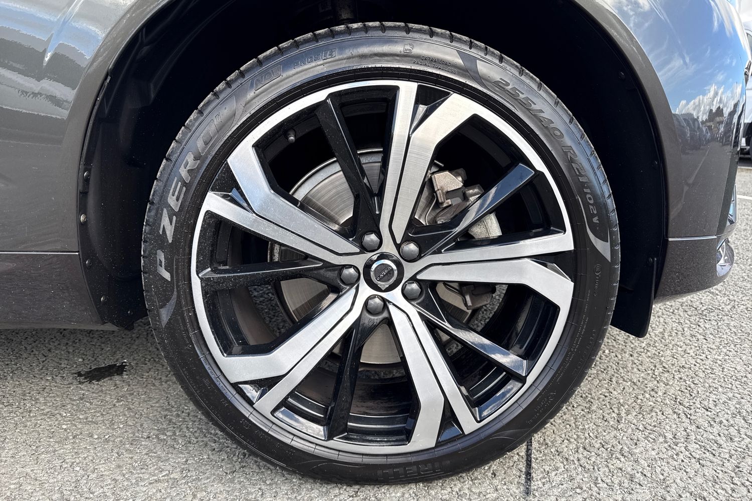 Used Volvo XC60 2022 for sale - 76435909: Photo 10