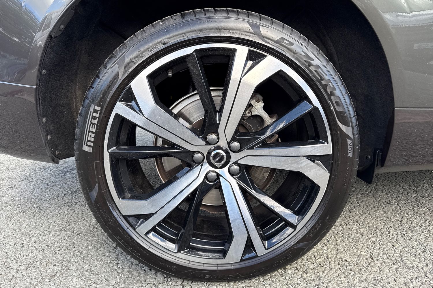 Used Volvo XC60 2022 for sale - 76435909: Photo 13