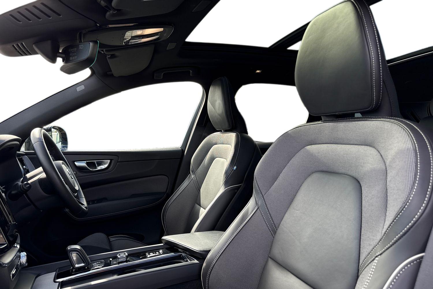 Used Volvo XC60 2022 for sale - 76435909: Photo 16