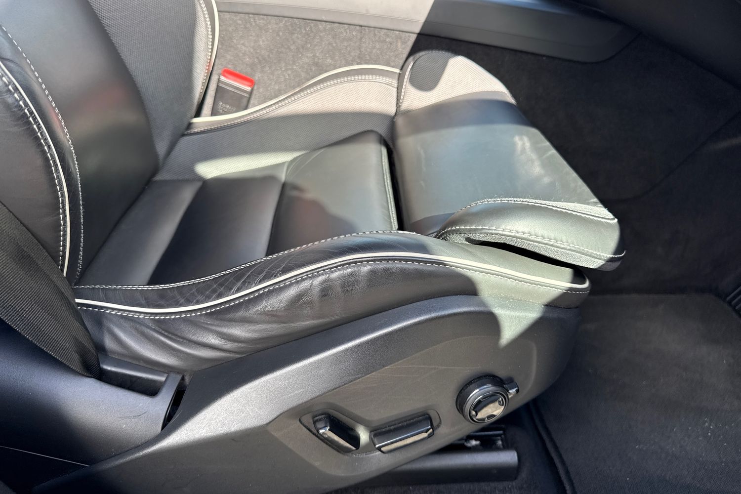 Used Volvo XC60 2022 for sale - 76435909: Photo 41