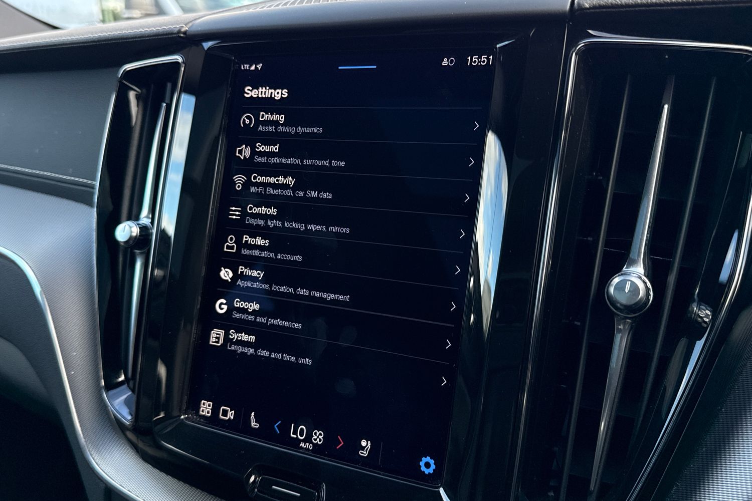 Used Volvo XC60 2022 for sale - 76435909: Photo 56