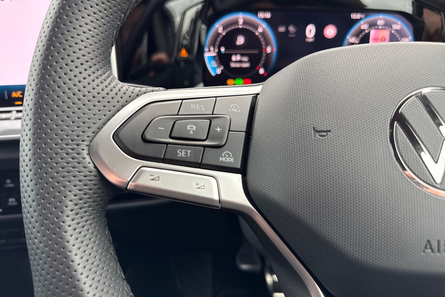 Used Volkswagen Golf 2025 for sale - 78219499: Photo 43