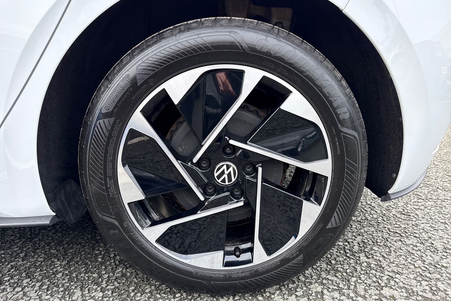 Used Volkswagen ID.3 2025 for sale - 77700632: Photo 10