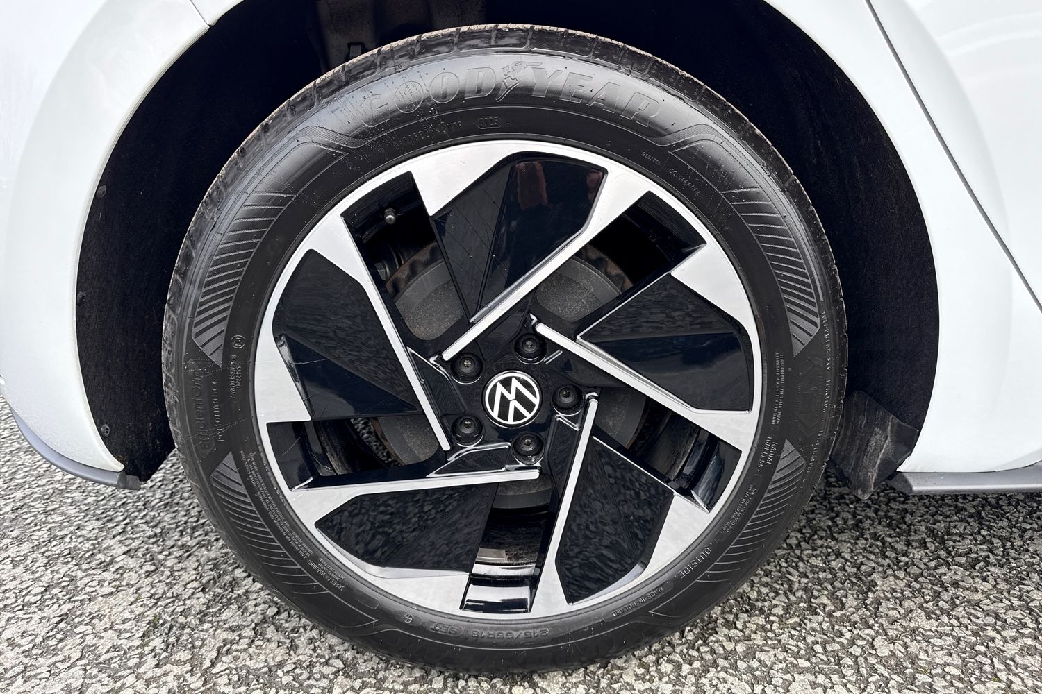 Used Volkswagen ID.3 2025 for sale - 77700632: Photo 12