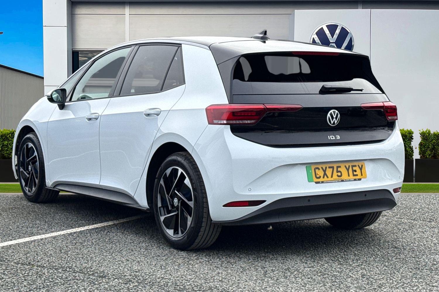 Used Volkswagen ID.3 2025 for sale - 77700632: Photo 2