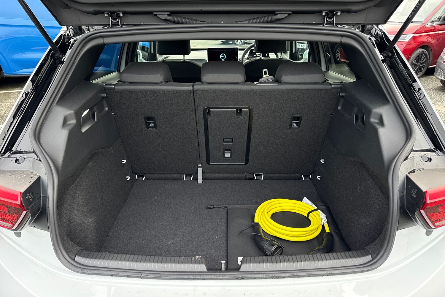 Used Volkswagen ID.3 2025 for sale - 77700632: Photo 6