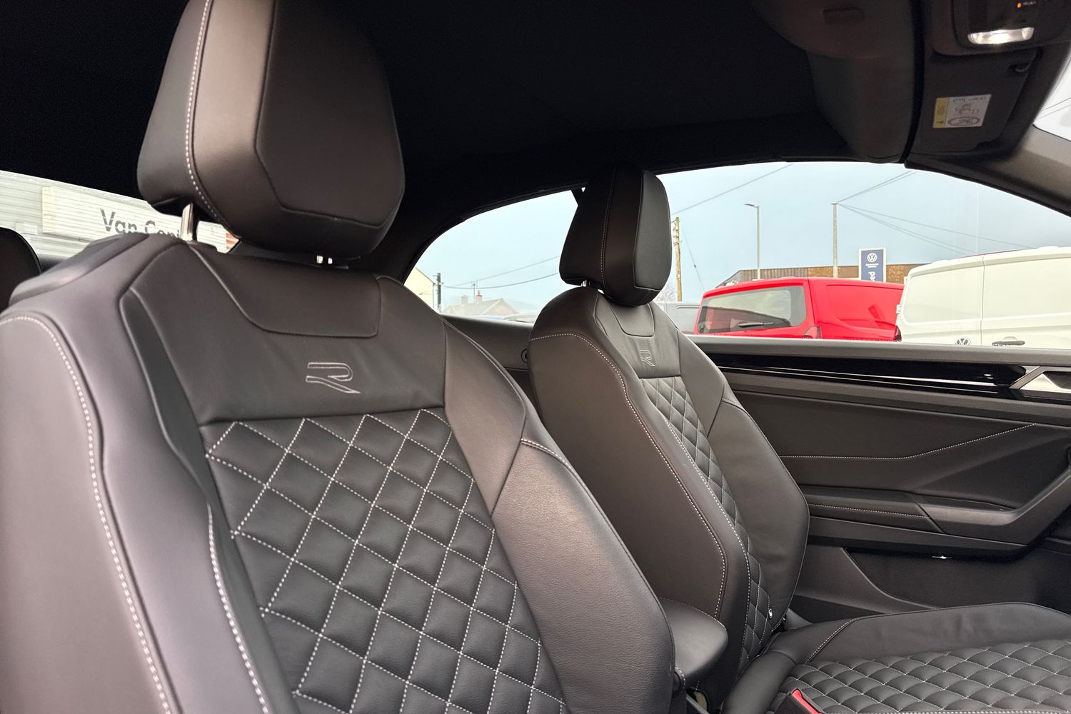 Used Volkswagen T-Roc 2025 for sale - 76711735: Photo 21