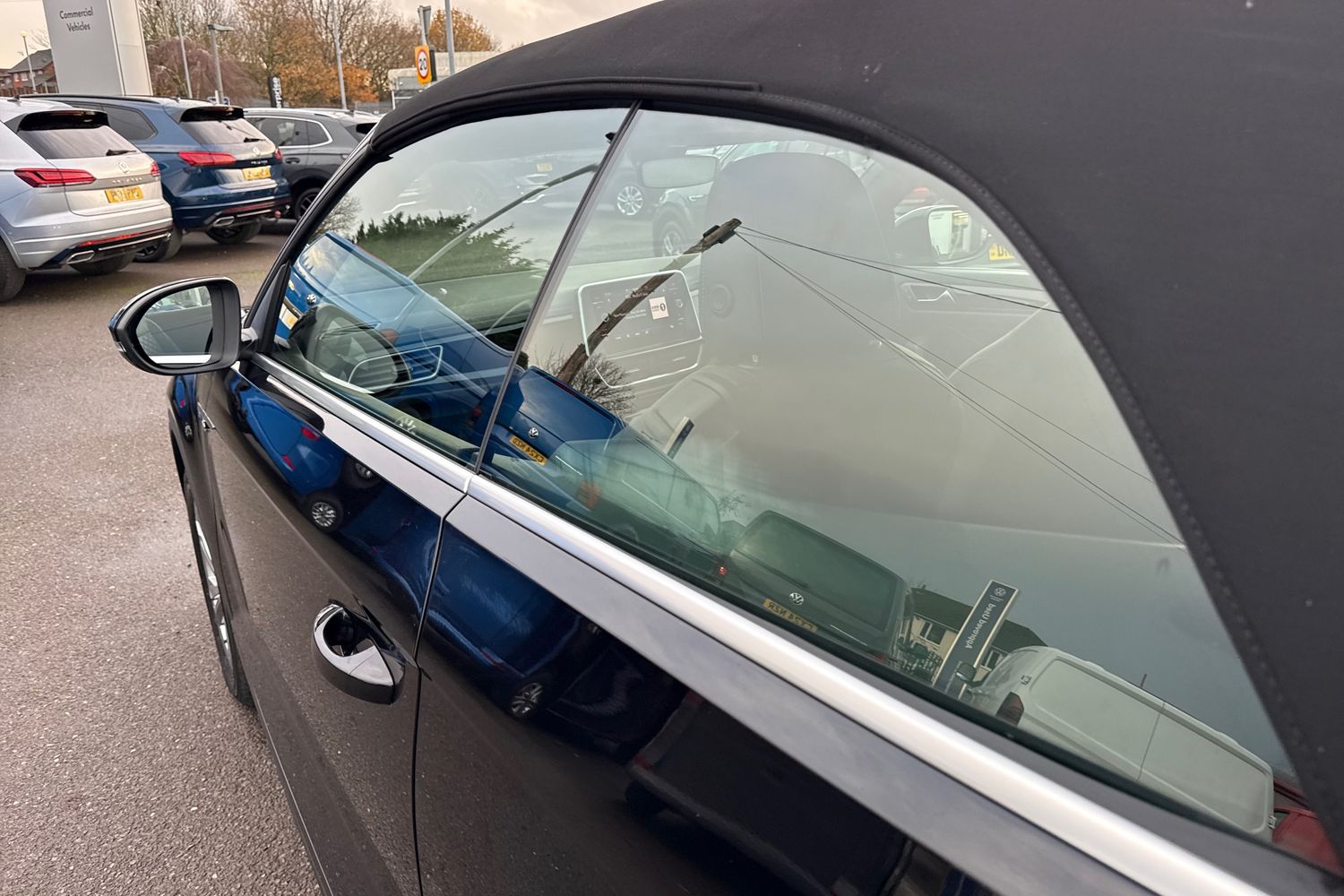 Used Volkswagen T-Roc 2025 for sale - 76711735: Photo 32