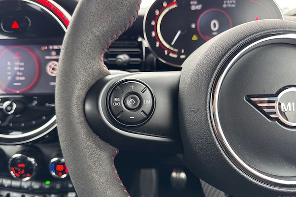 Used MINI Hatch 2021 for sale - 76264078: Photo 42
