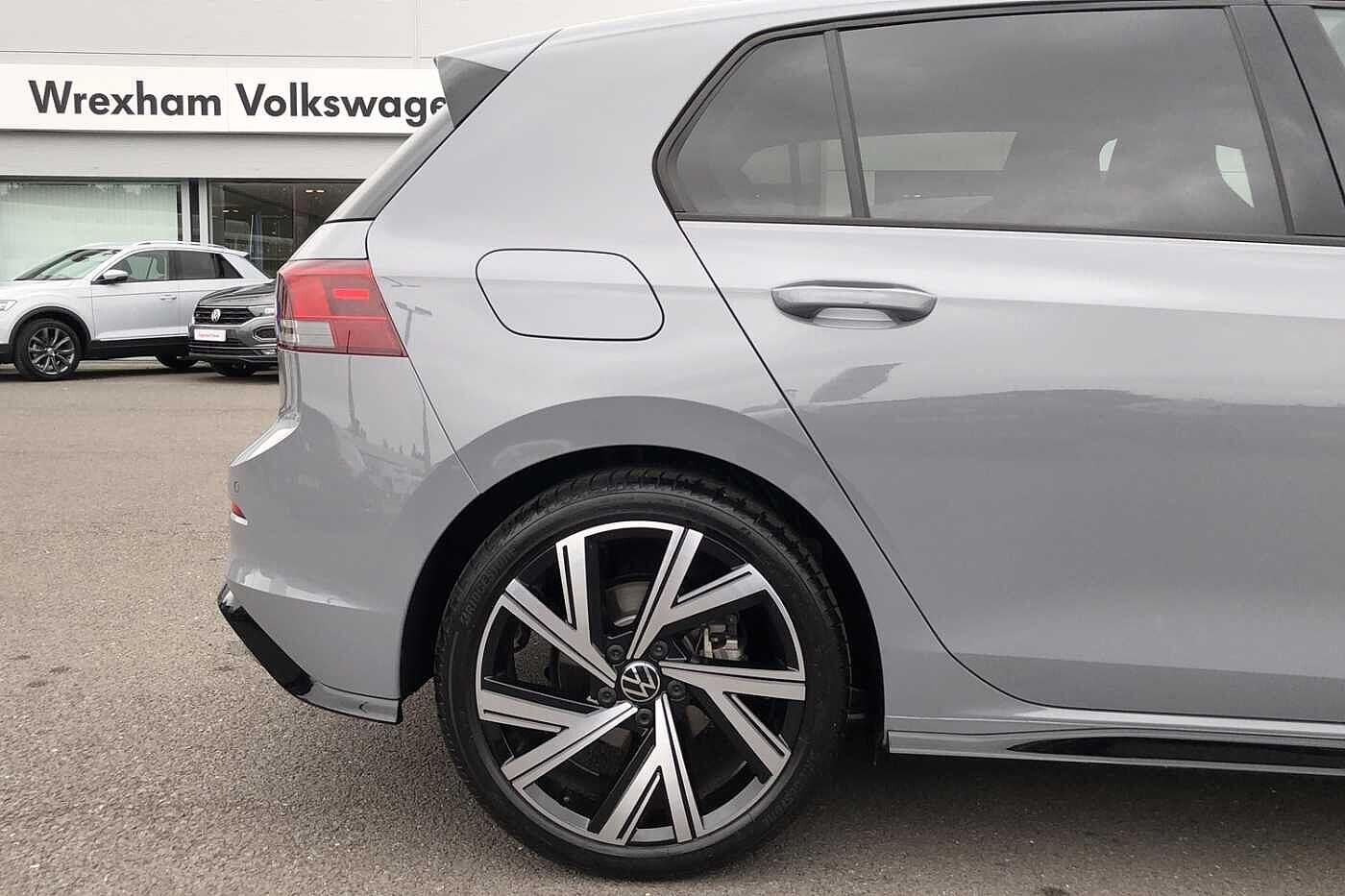 Used Volkswagen Golf 2021 for sale - 76143809: Photo 32