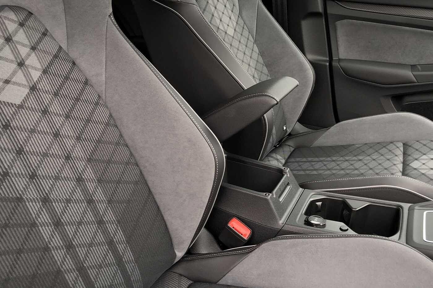 Used Volkswagen Golf 2021 for sale - 76143809: Photo 39