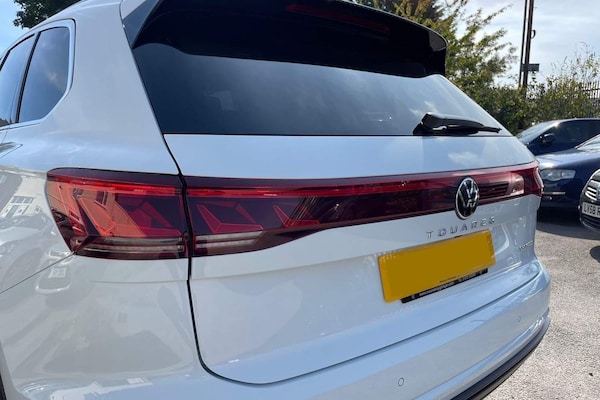 Used Volkswagen Touareg 2024 for sale - 72285142: Photo 15