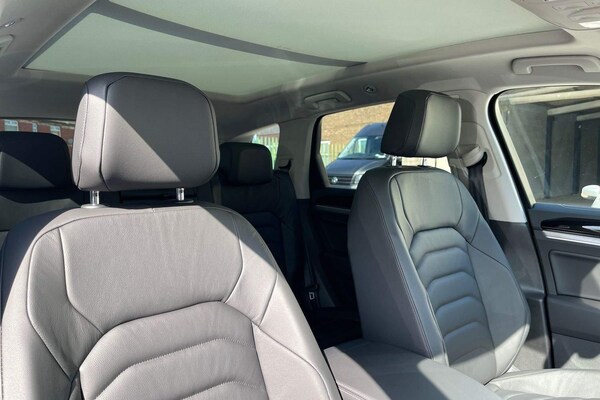 Used Volkswagen Touareg 2024 for sale - 72285142: Photo 20