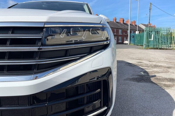 Used Volkswagen Touareg 2024 for sale - 72285142: Photo 33