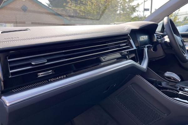 Used Volkswagen Touareg 2024 for sale - 72285142: Photo 40