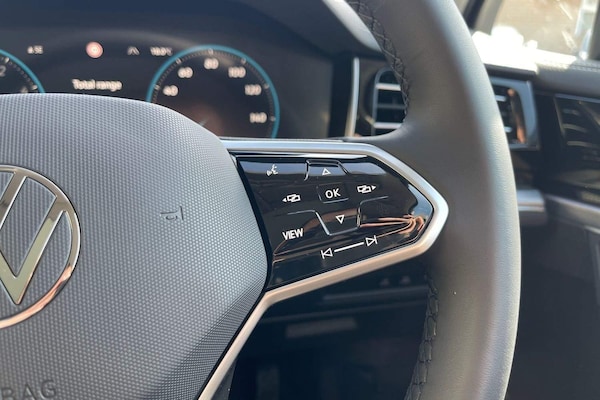 Used Volkswagen Touareg 2024 for sale - 72285142: Photo 45
